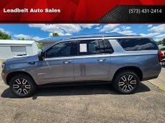 Used 2022 GMC Yukon XL 4WD 4dr AT4 at Leadbelt Auto Sales near Farmington, MO