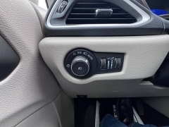 Used 2024  Chrysler Pacifica Touring L FWD at Leadbelt Auto Sales near Leadington&comma; MO