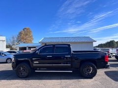 Used 2018  Chevrolet Silverado 1500 4WD Crew Cab 143&period;5" High Country at Leadbelt Auto Sales near Leadington&comma; MO