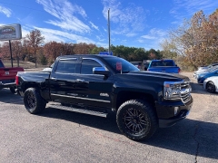 Used 2018  Chevrolet Silverado 1500 4WD Crew Cab 143&period;5" High Country at Leadbelt Auto Sales near Leadington&comma; MO