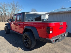 Used 2020 Jeep Gladiator Sport S 4x4 at Leadbelt Auto Sales near Farmington, MO