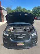 Used 2023  Chrysler Pacifica Touring L FWD at Leadbelt Auto Sales near Leadington&comma; MO