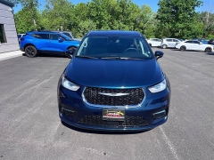 Used 2023  Chrysler Pacifica Touring L FWD at Leadbelt Auto Sales near Leadington&comma; MO