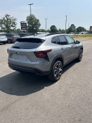 Used 2025  Chevrolet Trax FWD 4dr 2RS at Leadbelt Auto Sales near Leadington&comma; MO