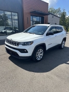 Used 2023  Jeep Compass Latitude Lux 4x4 at Leadbelt Auto Sales near Leadington&comma; MO