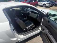 Used 2006 Ford Mustang 2dr Cpe at Leadbelt Auto Sales near Farmington, MO