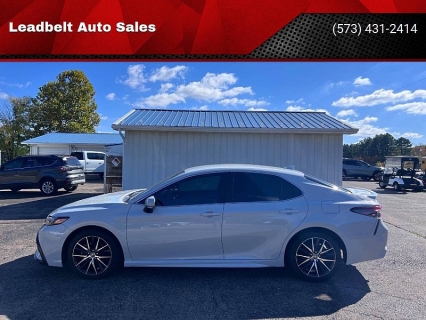 2024 Toyota Camry SE