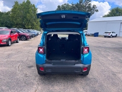 Used 2022  Jeep Renegade Latitude 4x4 at Leadbelt Auto Sales near Farmington, MO