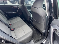 Used 2021  Toyota RAV4 XLE FWD &lpar;Natl&rpar; at Leadbelt Auto Sales near Leadington&comma; MO