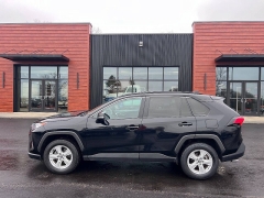 Used 2021  Toyota RAV4 XLE FWD &lpar;Natl&rpar; at Leadbelt Auto Sales near Leadington&comma; MO