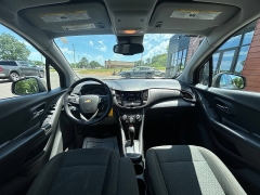 Used 2020  Chevrolet Trax 4d SUV FWD LS at Leadbelt Auto Sales near Leadington&comma; MO