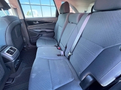 Used 2020  Kia Sorento 4d SUV FWD LX I4 at Leadbelt Auto Sales near Leadington&comma; MO