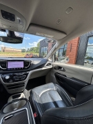 Used 2022  Chrysler Pacifica Touring L FWD at Leadbelt Auto Sales near Leadington&comma; MO