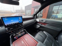 Used 2023  Lincoln Navigator Reserve 4x4 at Leadbelt Auto Sales near Leadington&comma; MO