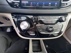 Used 2023  Chrysler Pacifica Touring L FWD at Leadbelt Auto Sales near Farmington, MO