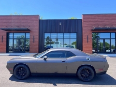 Used 2020  Dodge Challenger 2d Coupe RWD SXT at Leadbelt Auto Sales near Leadington&comma; MO