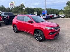 Used 2022  Jeep Compass (RED) Edition 4x4 at Leadbelt Auto Sales near Farmington, MO
