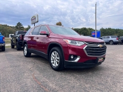 Used 2021  Chevrolet Traverse FWD 4dr LT Cloth w/1LT at Leadbelt Auto Sales near Farmington, MO