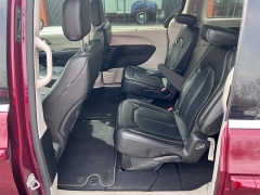 Used 2023  Chrysler Pacifica Touring L FWD at Leadbelt Auto Sales near Leadington&comma; MO