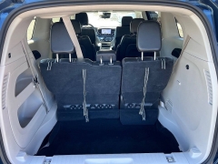 Used 2023  Chrysler Pacifica Touring L FWD at Leadbelt Auto Sales near Leadington&comma; MO