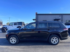 Used 2023  Jeep Grand Cherokee L Limited 4x4 at Leadbelt Auto Sales near Leadington&comma; MO