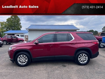 Used 2021 Chevrolet Traverse FWD 4dr LT Cloth w/1LT at Leadbelt Auto Sales near Farmington, MO