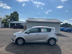 Used 2020  Chevrolet Sonic 4d Hatchback LT w/1FL at Leadbelt Auto Sales near Farmington, MO
