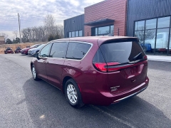 Used 2023  Chrysler Pacifica Touring L FWD at Leadbelt Auto Sales near Leadington&comma; MO