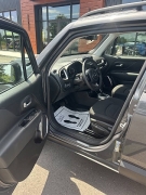 Used 2022  Jeep Renegade Latitude 4x4 at Leadbelt Auto Sales near Leadington&comma; MO
