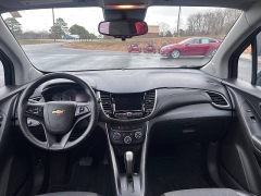 Used 2021  Chevrolet Trax FWD 4dr LT at Leadbelt Auto Sales near Leadington&comma; MO