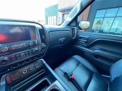 Used 2018  GMC Sierra 1500 4WD Crew Cab 143&period;5" SLT at Leadbelt Auto Sales near Leadington&comma; MO