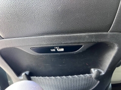 Used 2021  Chrysler Pacifica Touring L FWD at Leadbelt Auto Sales near Leadington&comma; MO