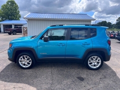 Used 2022  Jeep Renegade Latitude 4x4 at Leadbelt Auto Sales near Farmington, MO