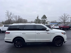 Used 2023  Lincoln Navigator Reserve 4x4 at Leadbelt Auto Sales near Leadington&comma; MO