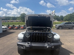 Used 2021 Jeep Gladiator Willys 4x4 at Leadbelt Auto Sales near Farmington, MO