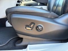Used 2022 Chrysler Pacifica Touring L FWD at Leadbelt Auto Sales near Farmington, MO