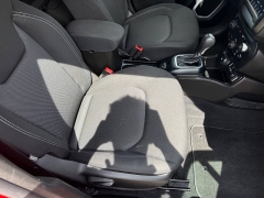 Used 2020 Jeep Renegade Jeepster 4x4 at Leadbelt Auto Sales near Farmington, MO