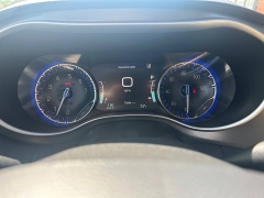 Used 2023  Chrysler Pacifica Touring L FWD at Leadbelt Auto Sales near Leadington&comma; MO