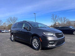 Used 2022  Chrysler Pacifica Touring L FWD at Leadbelt Auto Sales near Leadington&comma; MO