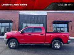 Used 2024  Ram 2500 Big Horn 4x4 Crew Cab 6'4" Box at Leadbelt Auto Sales near Leadington&comma; MO
