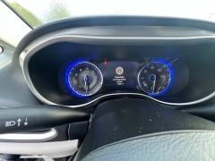 Used 2023  Chrysler Pacifica Touring L FWD at Leadbelt Auto Sales near Farmington, MO