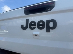 Used 2021 Jeep Gladiator Willys 4x4 at Leadbelt Auto Sales near Farmington, MO
