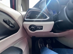 Used 2023  Chrysler Pacifica Touring L FWD at Leadbelt Auto Sales near Leadington&comma; MO