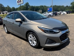 Used 2019 Chevrolet Cruze 4d Sedan LT at Leadbelt Auto Sales near Farmington, MO