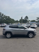 Used 2022  Jeep Compass Latitude FWD at Leadbelt Auto Sales near Leadington&comma; MO