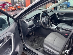 Used 2021  Toyota RAV4 XLE FWD &lpar;Natl&rpar; at Leadbelt Auto Sales near Leadington&comma; MO