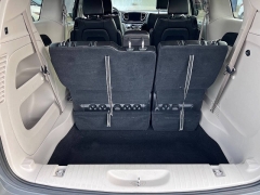 Used 2023  Chrysler Pacifica Touring L FWD at Leadbelt Auto Sales near Farmington, MO