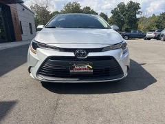Used 2024  Toyota Corolla LE CVT &lpar;Natl&rpar; at Leadbelt Auto Sales near Leadington&comma; MO