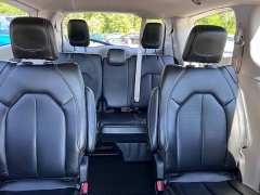 Used 2023  Chrysler Pacifica Touring L FWD at Leadbelt Auto Sales near Leadington&comma; MO