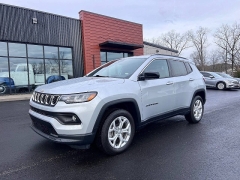 Used 2024  Jeep Compass Latitude 4x4 at Leadbelt Auto Sales near Leadington&comma; MO
